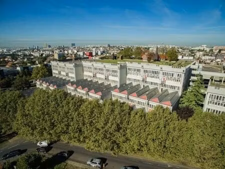 vente entrepôt montreuil 93100 100000m²