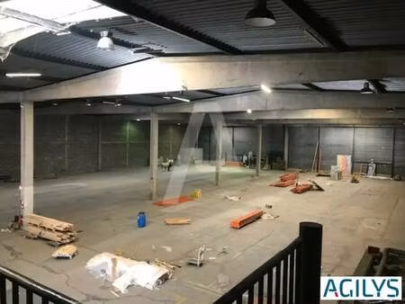 location entrepôt 2 627 m²