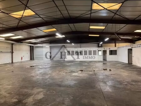 location entrepôt thorigny sur marne 77400 700m²