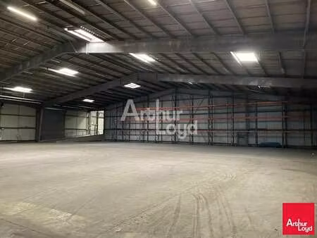 vente local d'activités 4 000 m²