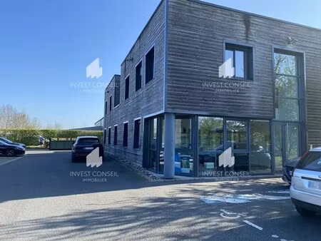 vente local d'activités 835 m²