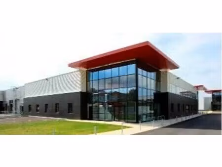 location local d’activités la courneuve 93120 956m² à 2308m²
