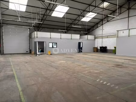 location local d’activités le mans 72000 695m²