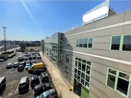 location local d’activités pantin 93500 415m² à 1030m²