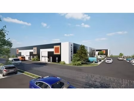 vente local d'activités 150 m² à 400 m²