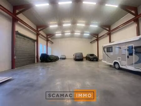 location entrepôt 300 m² à 730 m²