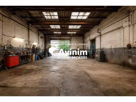 location entrepôt 410 m² à 820 m²