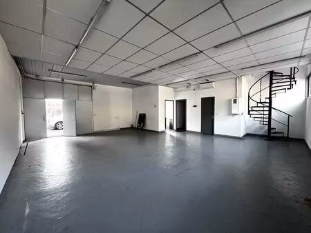 location entrepôt villeneuve loubet 06270 160m²