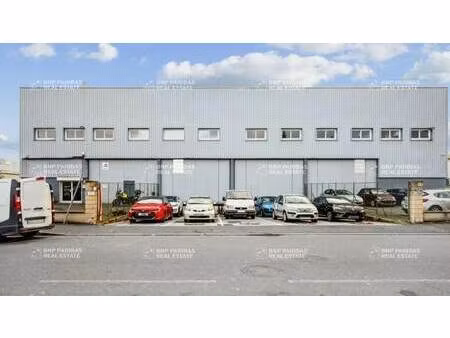 location local d'activités 4 800 m²