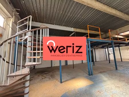 location local d'activités 215 m²