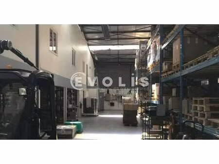 location local d'activités 149 m² à 1 943 m²