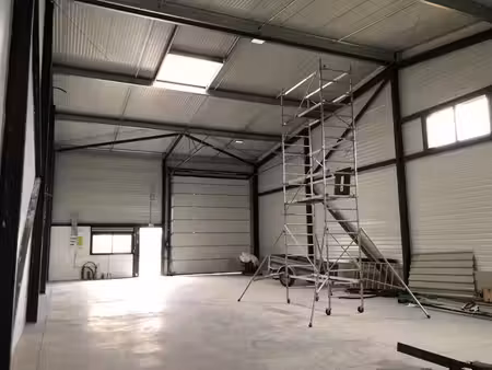 location entrepôt bezons 95870 122m² à 142m²