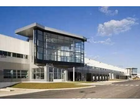 location entrepôt 5 987 m² à 12 152 m²
