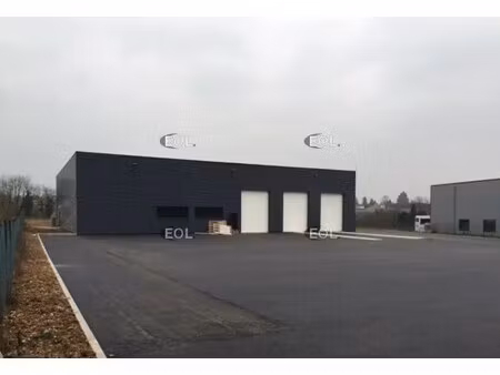 location entrepôt 1 170 m²