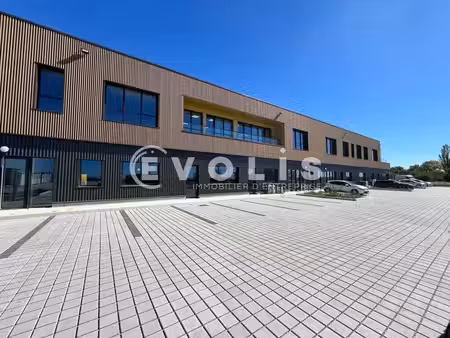 location local d’activités la boisse 01120 305m² à 5654m²