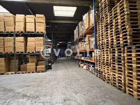 location local d'activités 1 165 m² à 2 330 m²