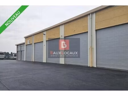 location local d'activités 307 m²