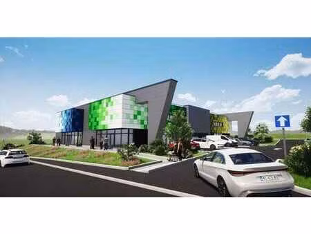 location local d'activités 225 m²