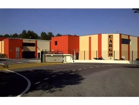 location entrepôt antibes 06600 8m² à 388m²