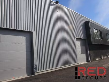 location entrepôt la penne sur huveaune 13821 150m²