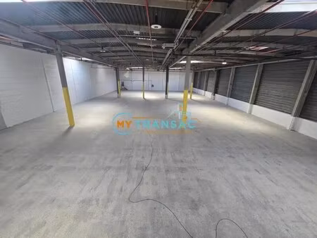 location entrepôt rosny-sous-bois 93110 1631m² à 3272m²