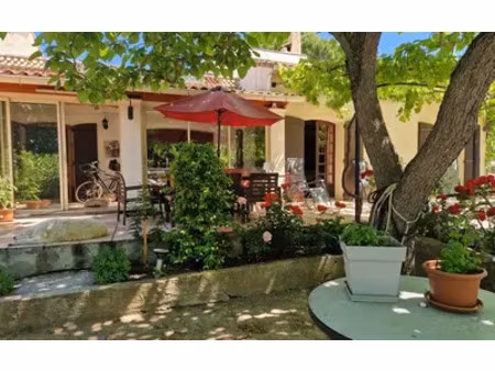 gréoux-les-bains (04800)