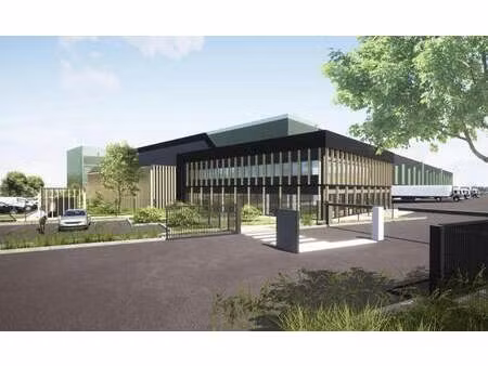 location local d'activités 26 000 m²