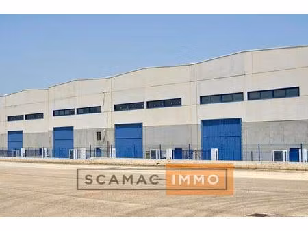 location entrepôt flassans sur issole 83340 250m²