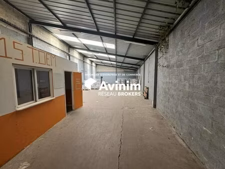 location entrepôt 270 m²