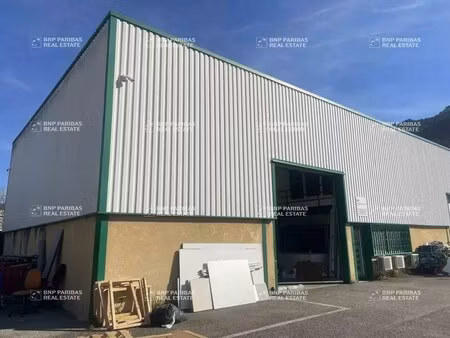 location local d’activités gémenos 13420 270m²