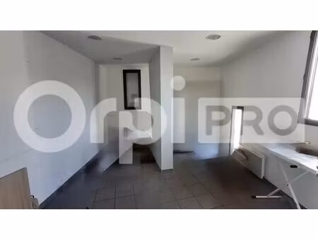 location local d’activités guerande 44350 252m²