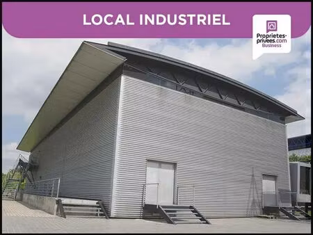 location local d'activités 2 527 m²