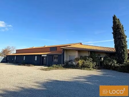 location local d'activités 460 m²