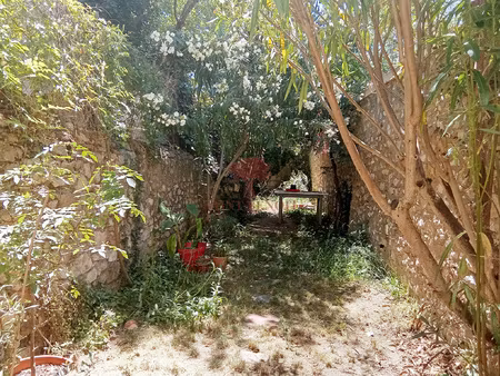 exclusivite aniane - a louer agreable maison de village 3 p