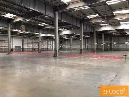 location entrepôt 6 234 m²