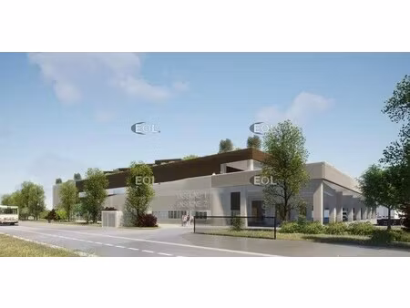 location entrepôt 300 m² à 29 727 m²