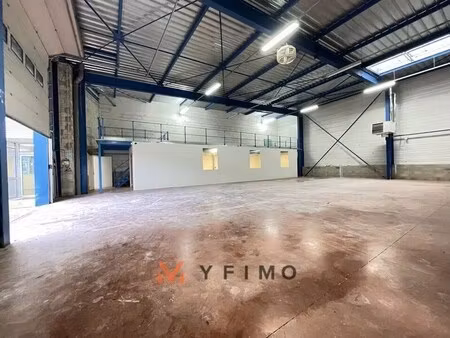 location local d’activités bouafle 78410 495m²