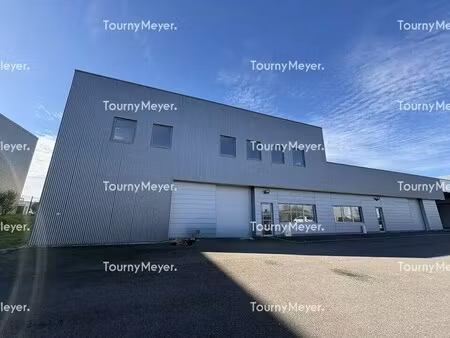 location local d'activités 306 m² à 1 454 m²
