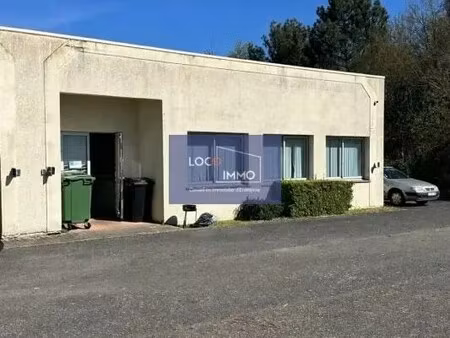 location local d'activités 195 m²