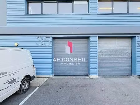 location local d’activités maurepas 78310 153m²