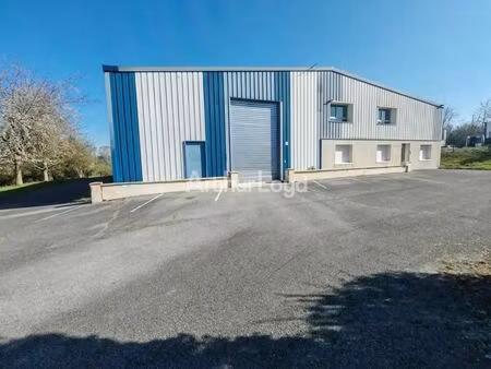 location local d'activités 758 m²