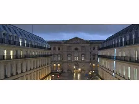 location local d'activités 92 m²