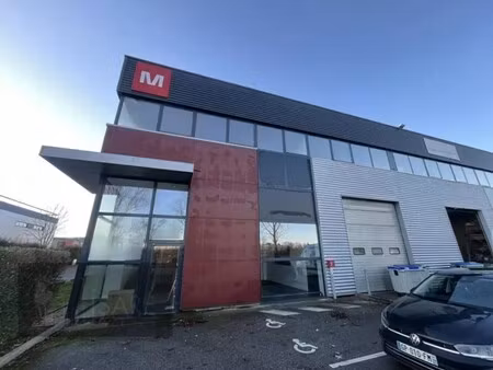 location entrepôt elancourt 78990 515m²