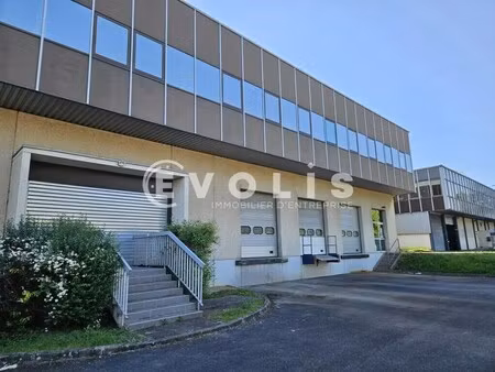location entrepôt 151 m² à 1 351 m²