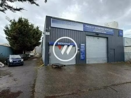 location local d'activités 450 m²