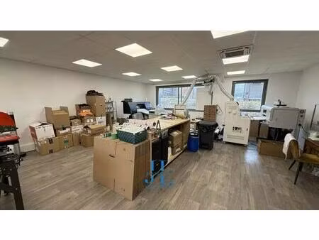 location local d’activités mazeres 33210 146m²