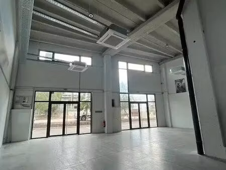 location local d’activités puget-sur-argens 83480 73m² à 249m²