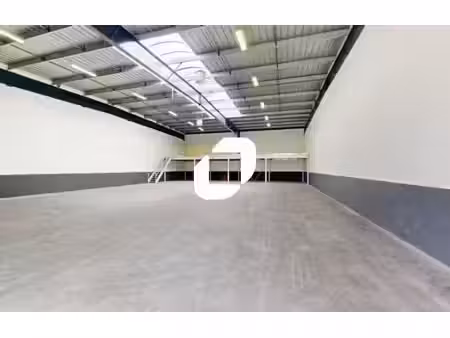 location local d’activités bezons 95870 777m²