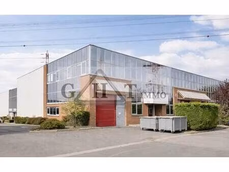 location entrepôt 410 m²