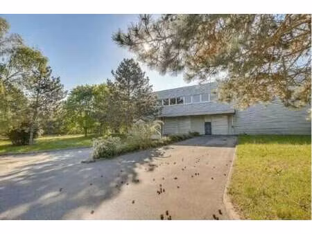 location entrepôt 2 400 m²